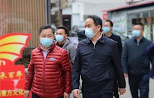 【领导关怀】县四家班子领导到我院开展走访慰问专家（人才）活动