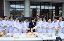 医护人员1月份集体生日会：温暖守护，幸福“医”瞬间