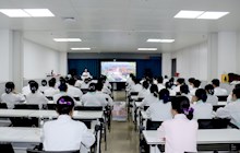 青春誓言筑梦 匠心启航未来 ——田东县中医医院2025年护理实习生岗前培训圆满落幕